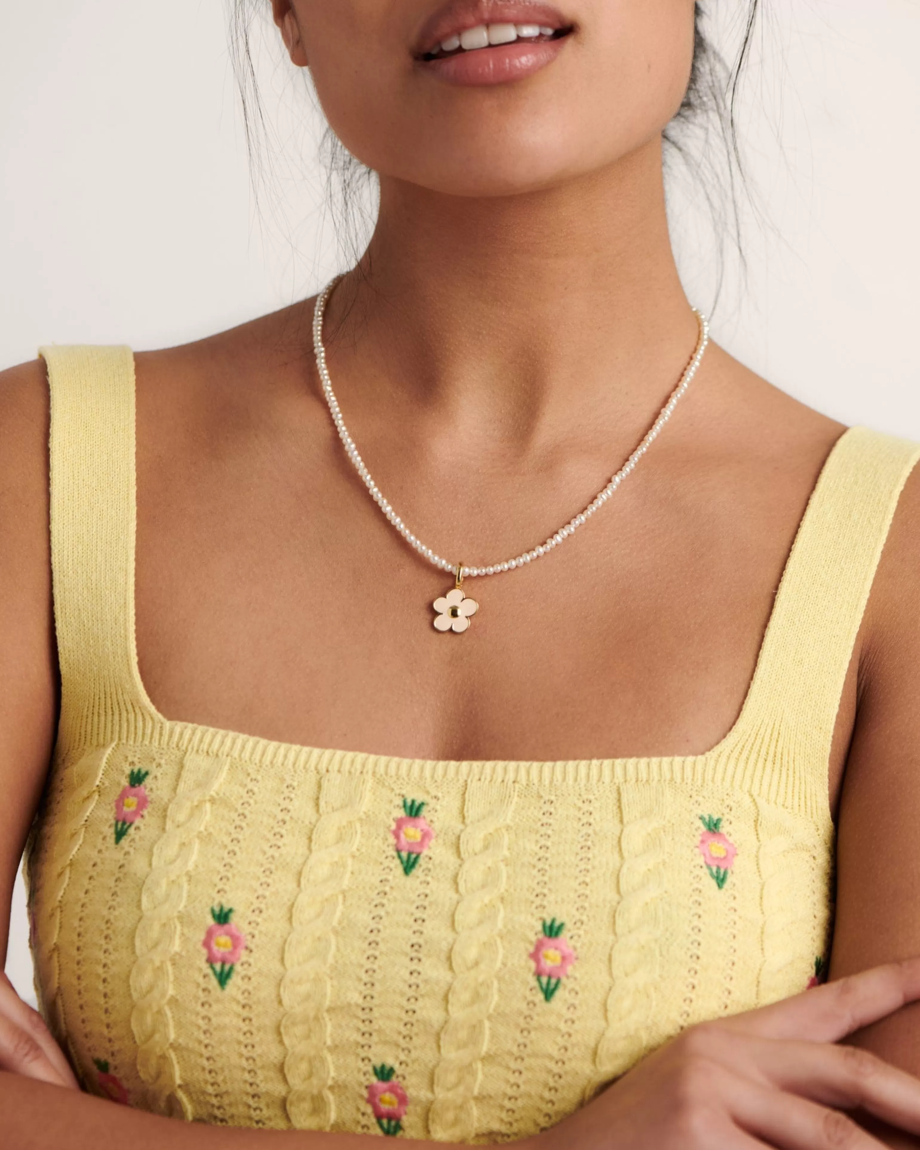 Necklace Charms^BRUNA The Label Fleur Charm Seashell 18k Gold Vermeil & Enamel